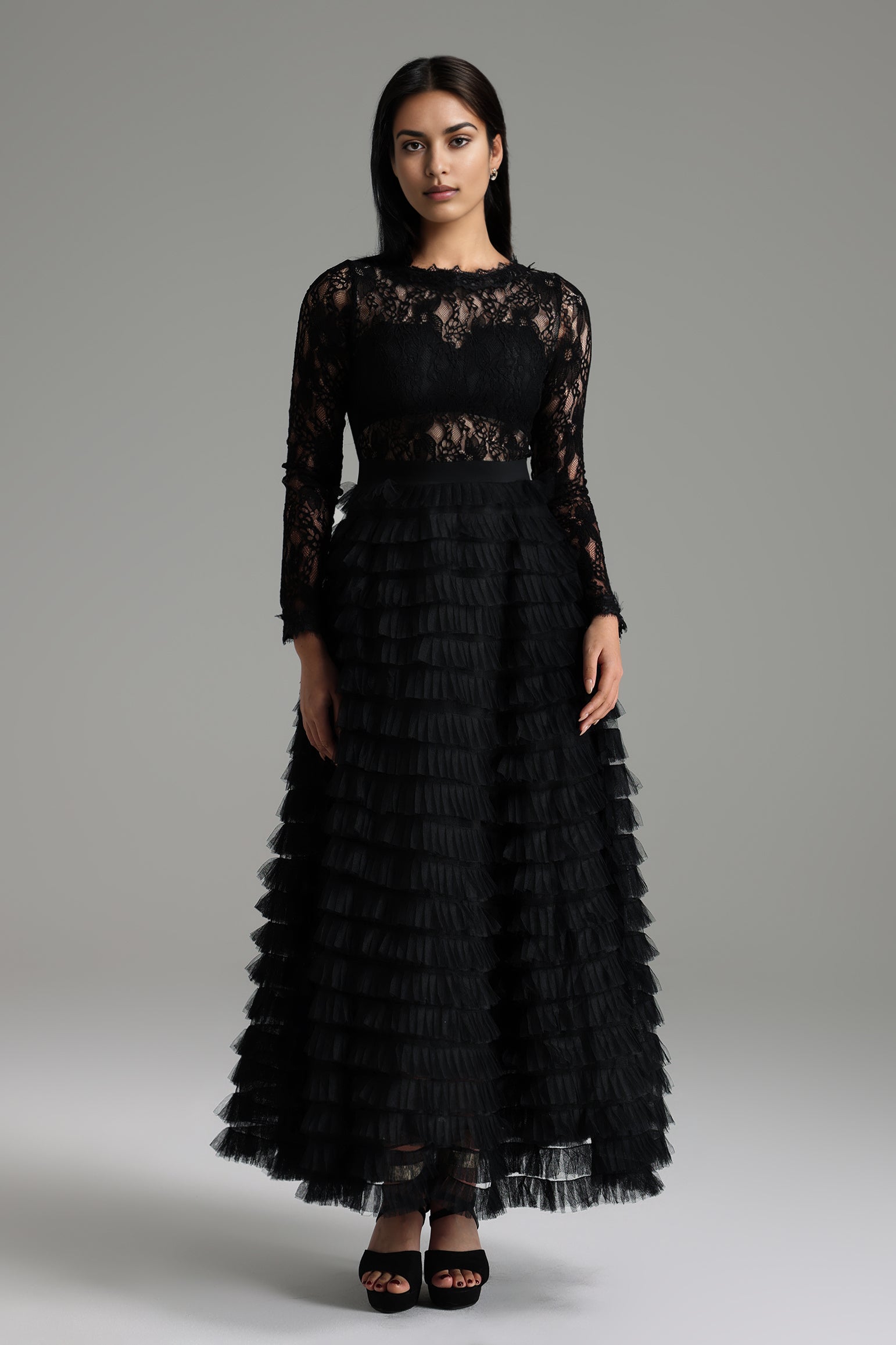 Lexie Long Sleeves Lace Maxi Dress