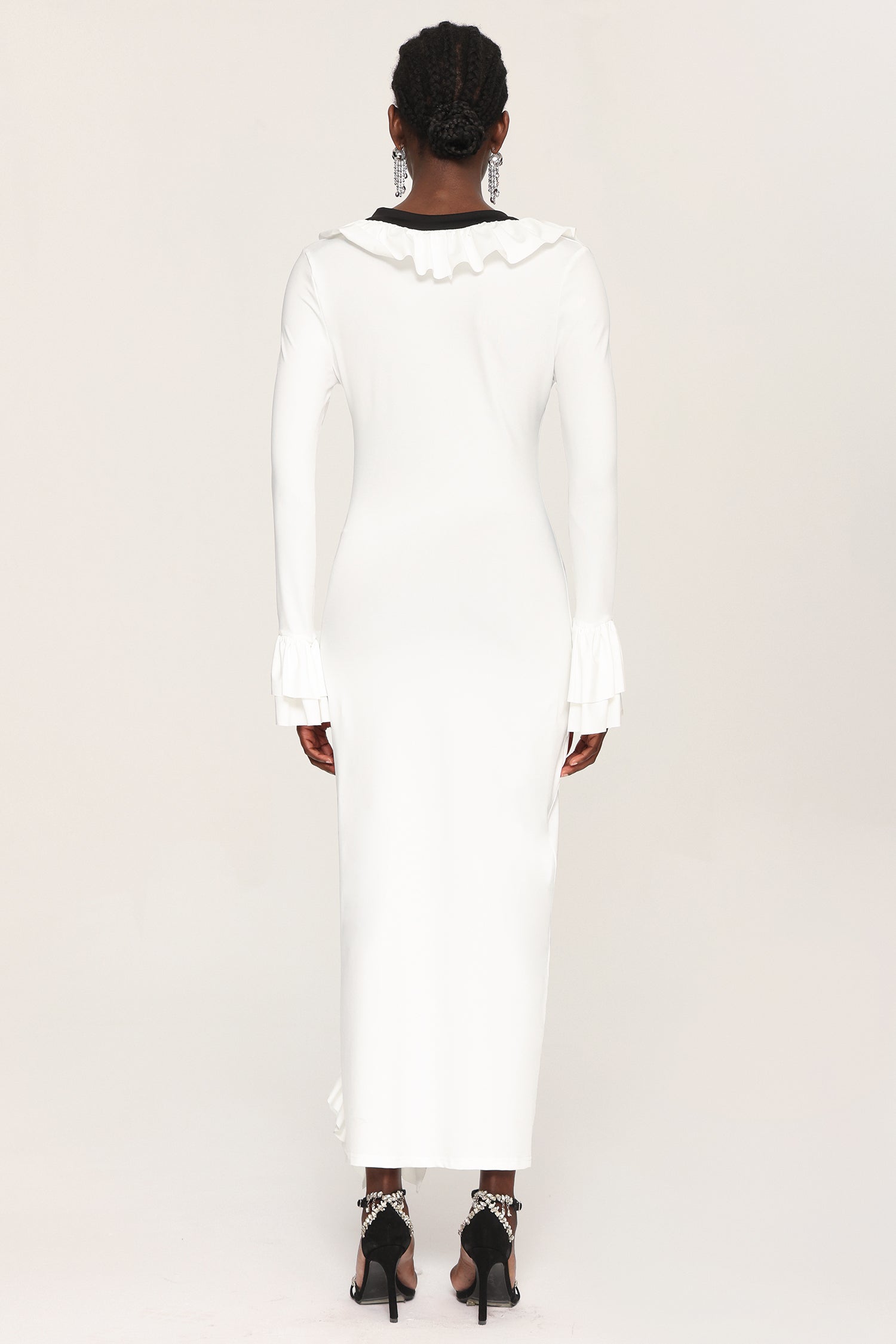 Yuhie V Neck Ruffle Long Sleeves Maxi Dress