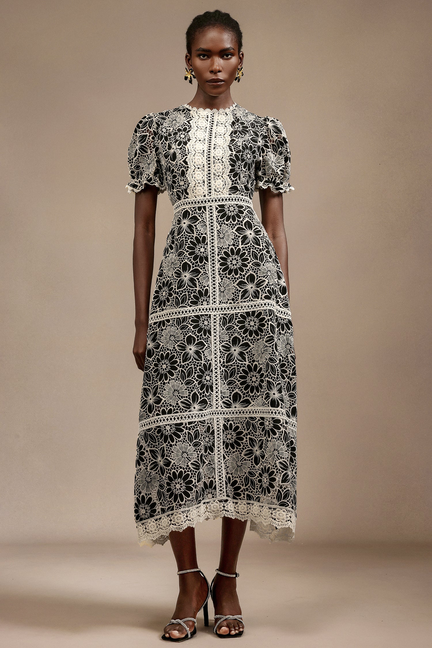 Samantha Short Sleeves Embroidery Flowers Midi Dress