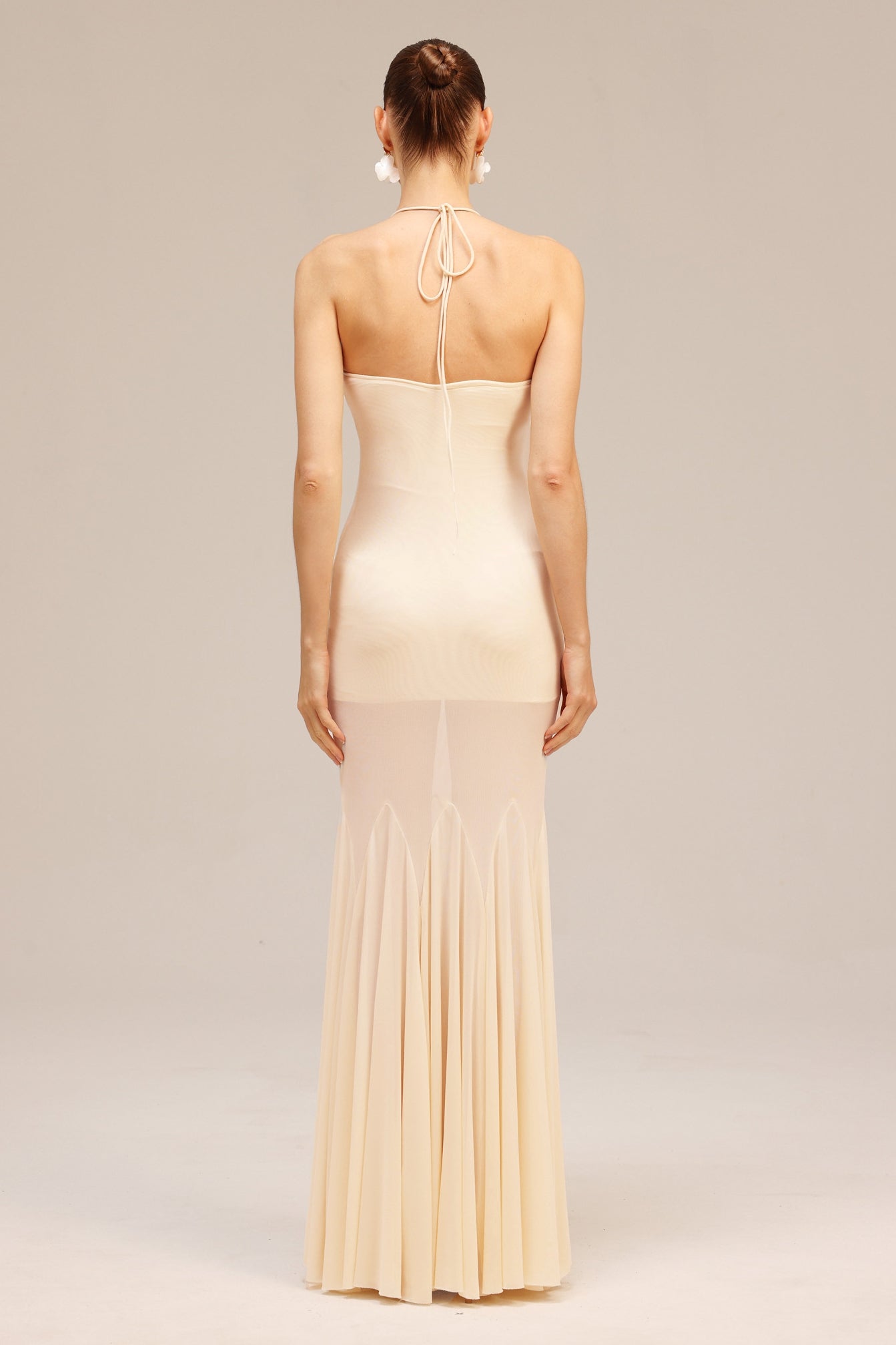 Vivi Halter Flowers Maxi Dress