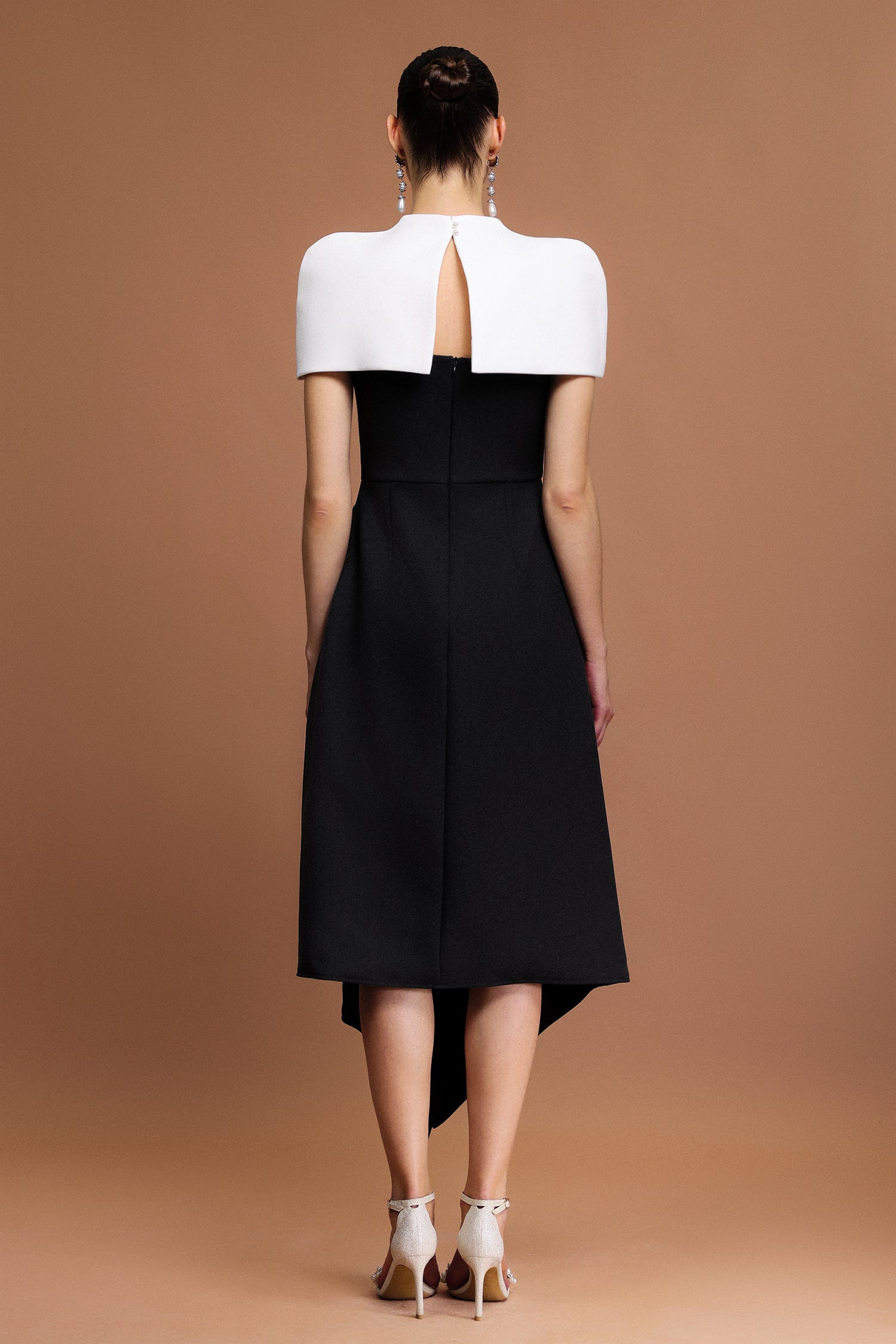 Yasir Halter Asymmetric Folds Tippet And Dress Two-Piece Set