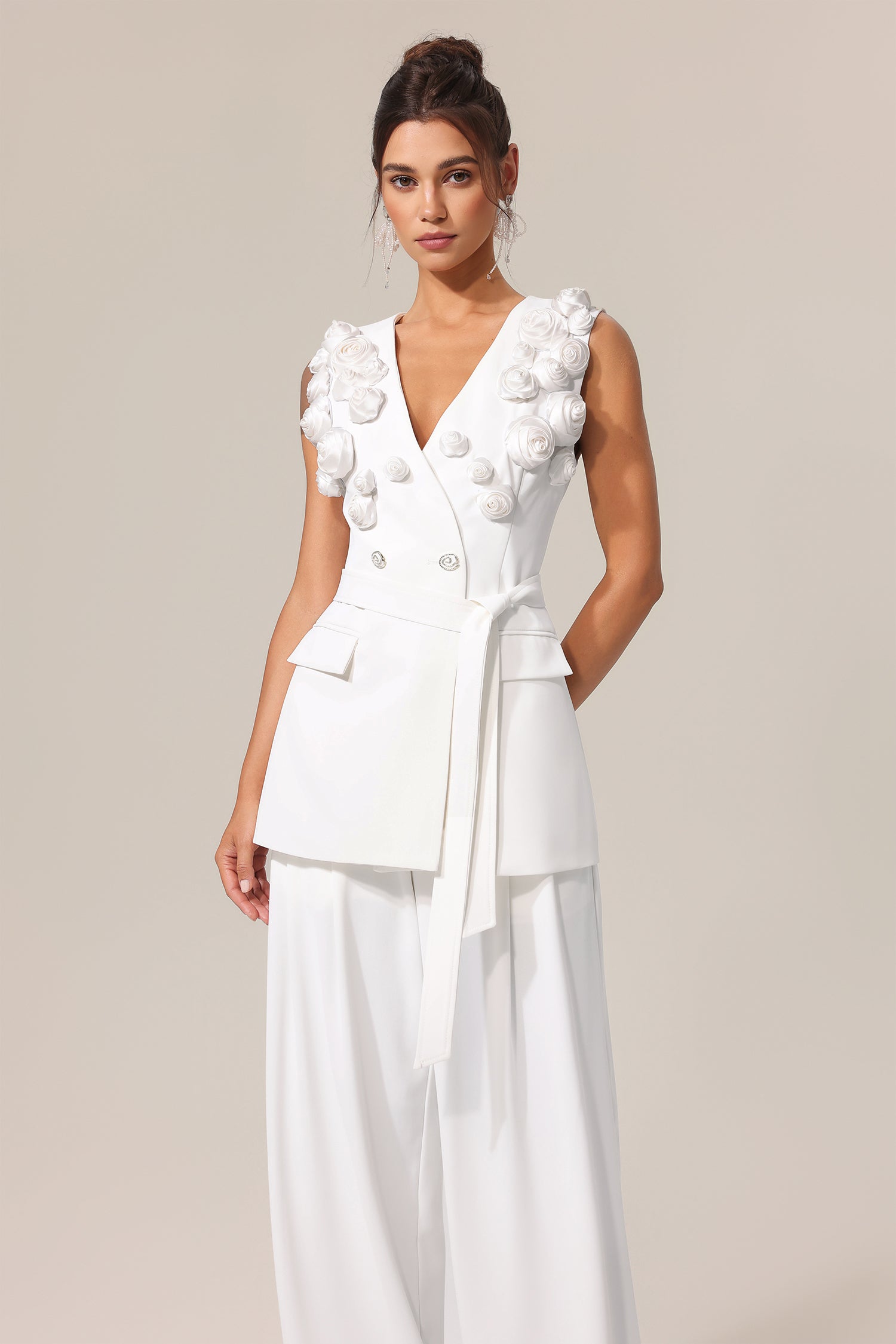 Delisy V-Neck Sleeveless Flowers Top And Shorts Two-Piece Set