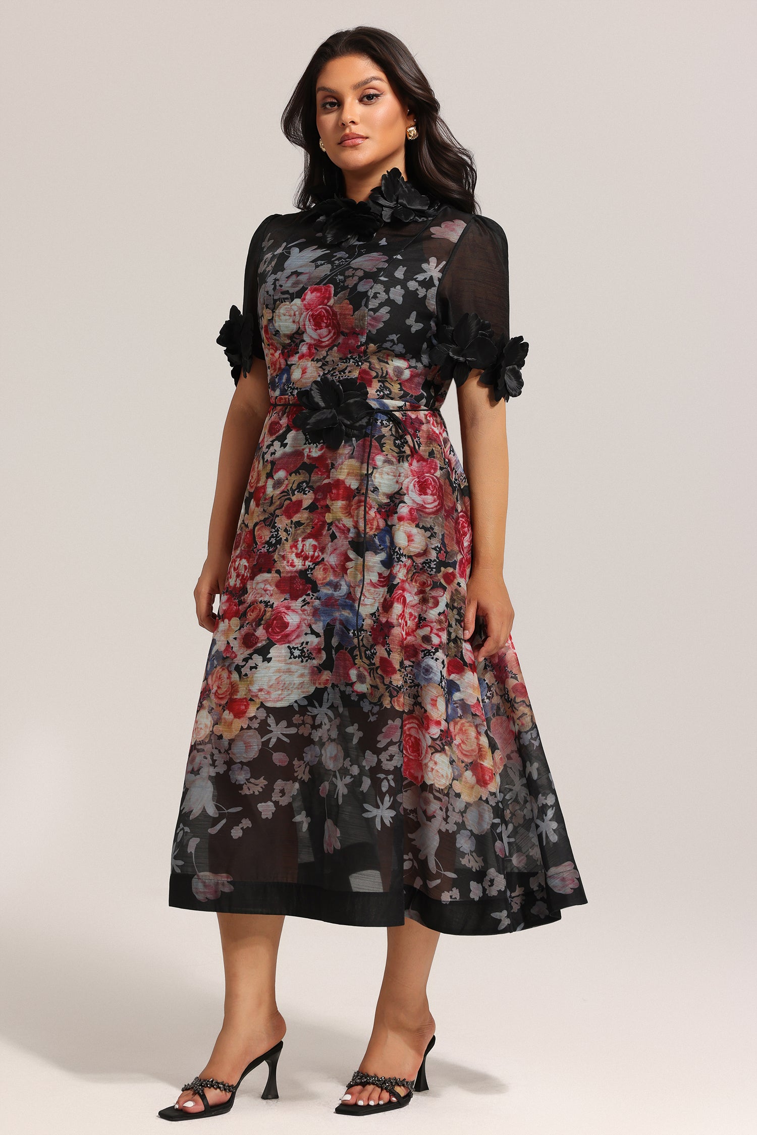 Haliya Short Sleeves Flowers Printed Midi Dress