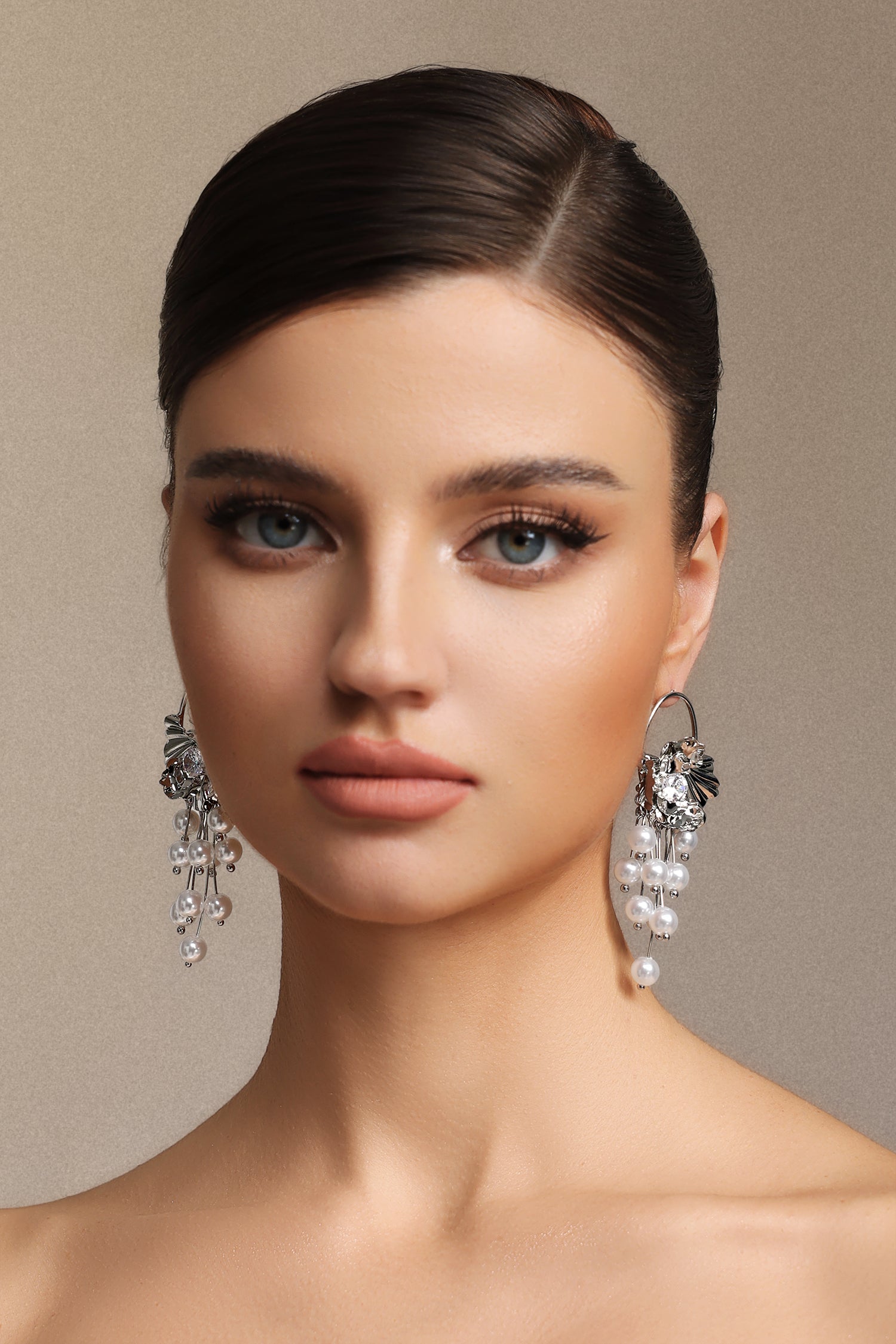 Yoli Geometry Square Diamond Earrings