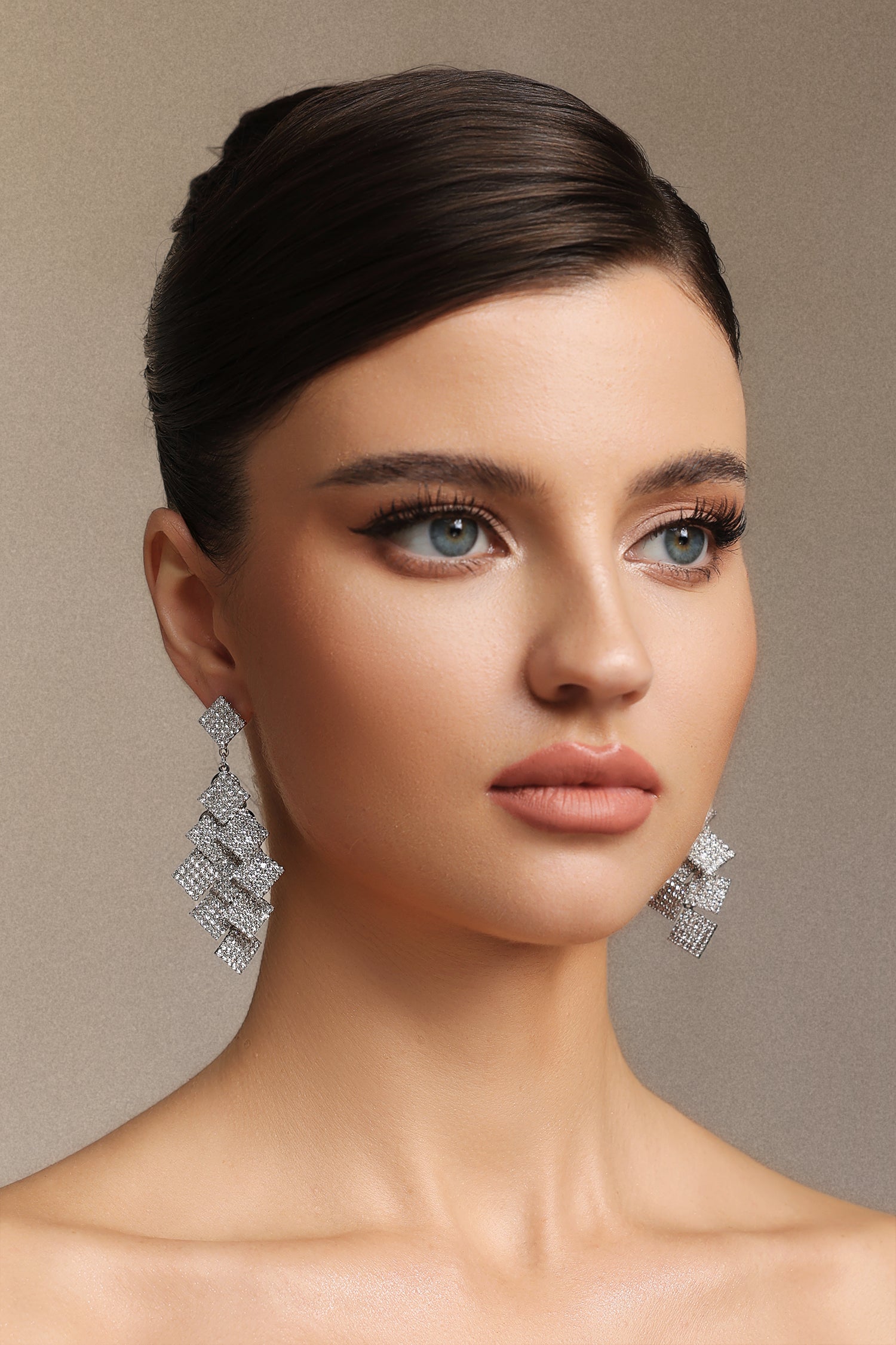 Yoli Geometry Square Diamond Earrings