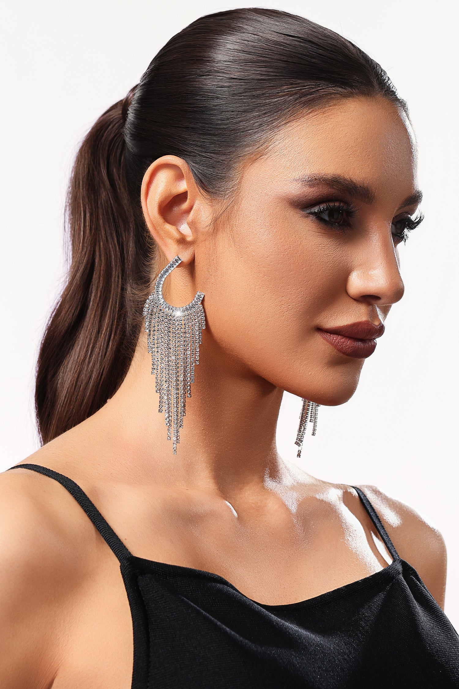 Sorel Tassels Diamond Love Earrings