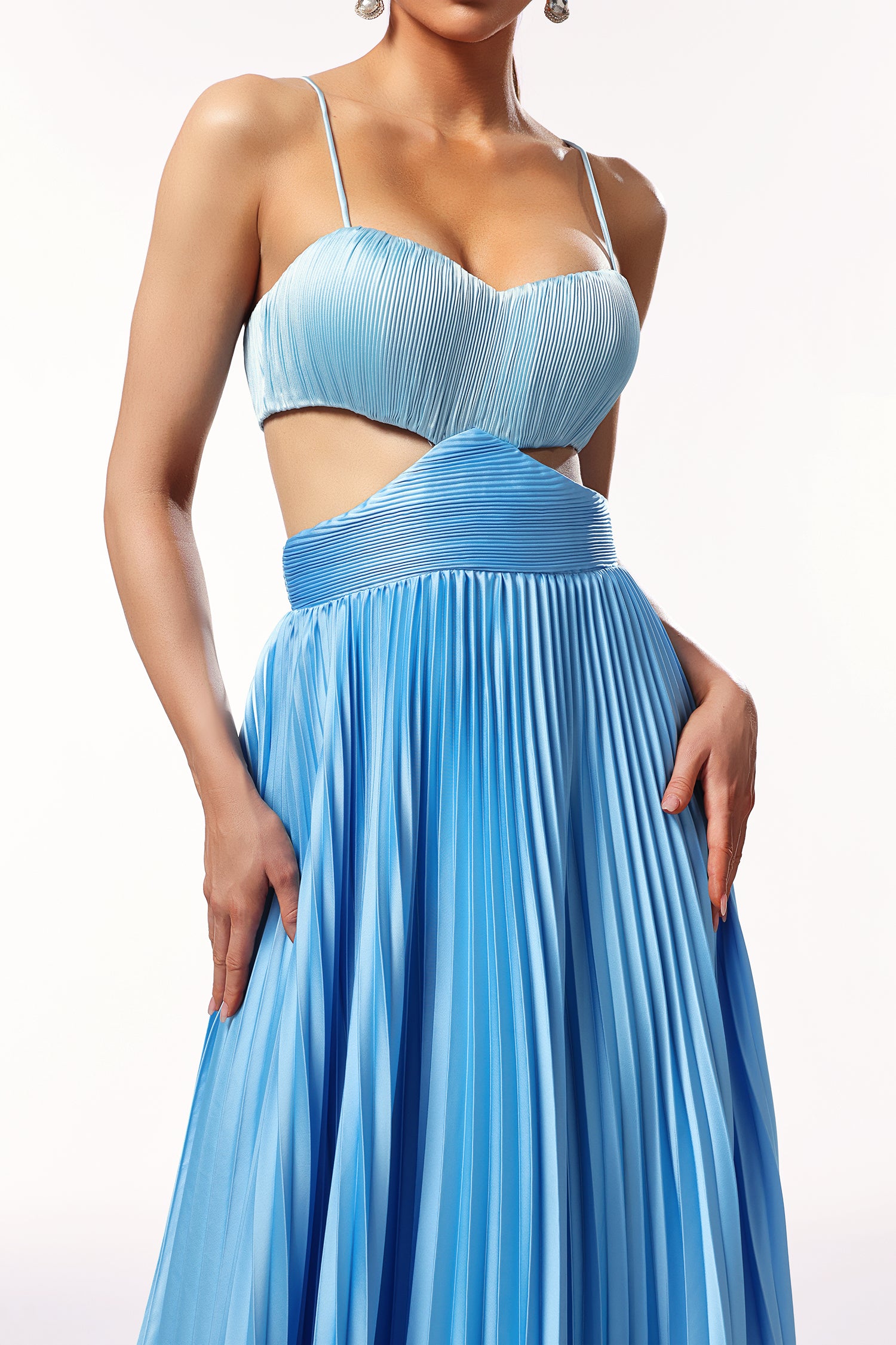 Moua Sleeveless Wrinkle Maxi Dress