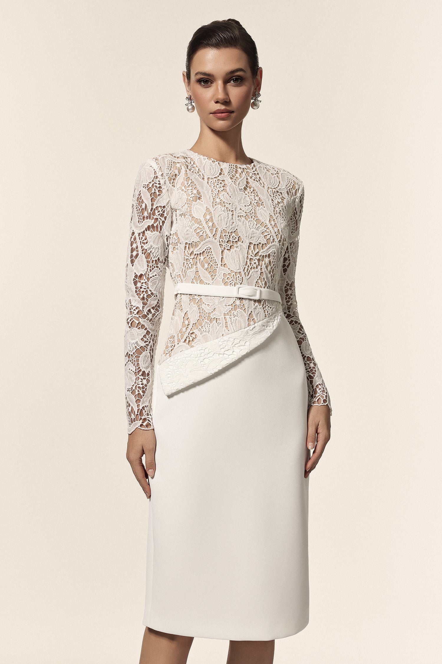 Kerin Round Neck Long Sleeves Lace Midi Dress