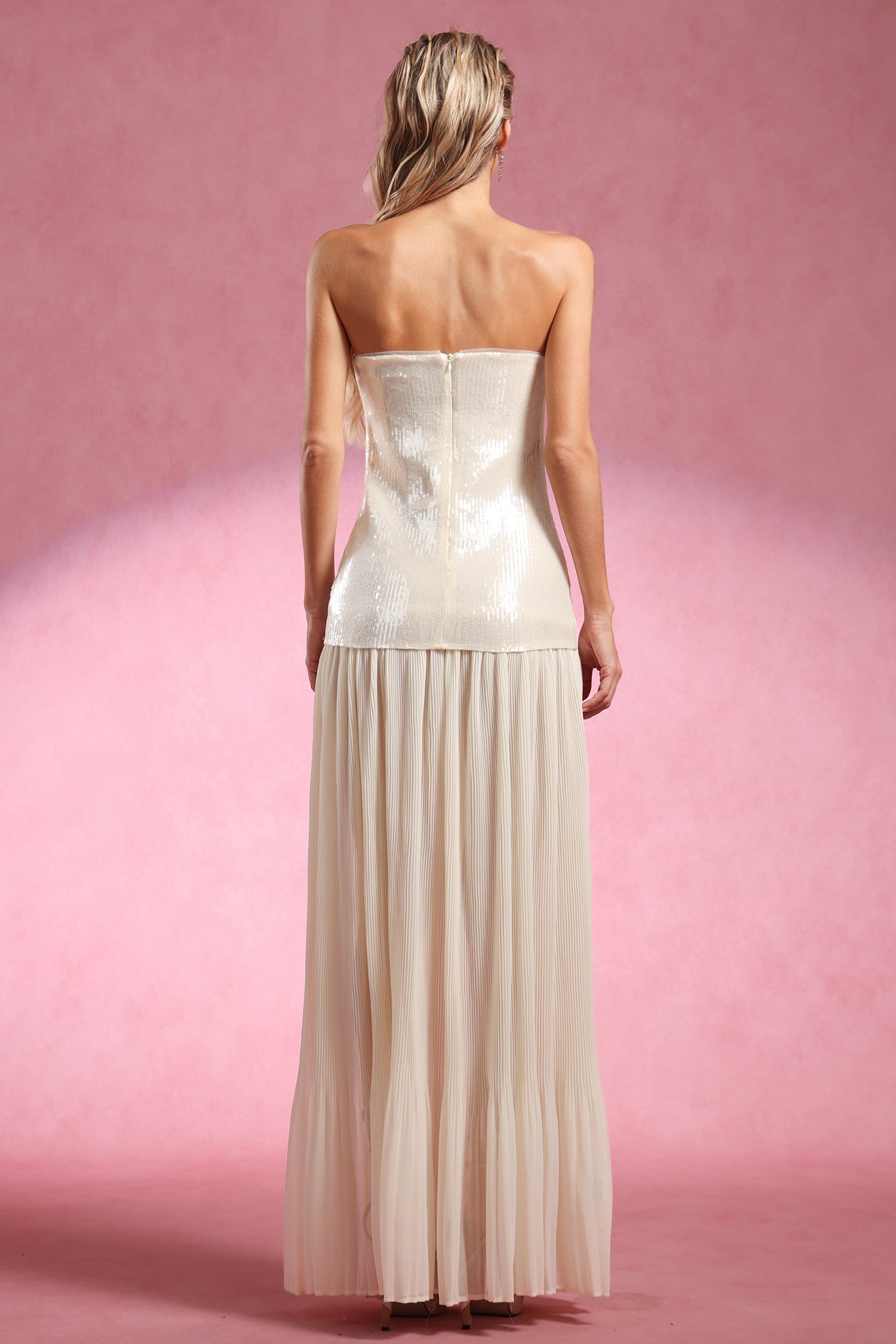 Riala Sleeveless Sequin Maxi Dress