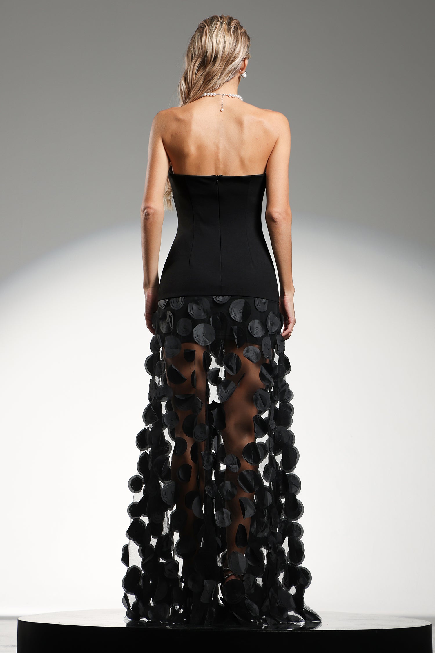 Falzer – Ärmelloses Maxikleid aus Netzstoff 