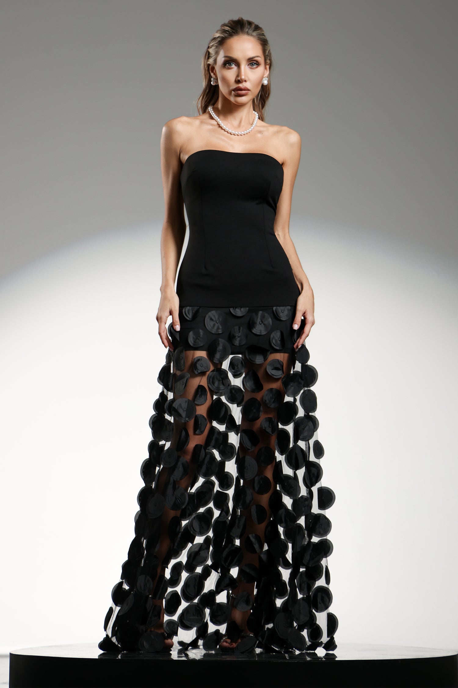 Falzer – Ärmelloses Maxikleid aus Netzstoff 