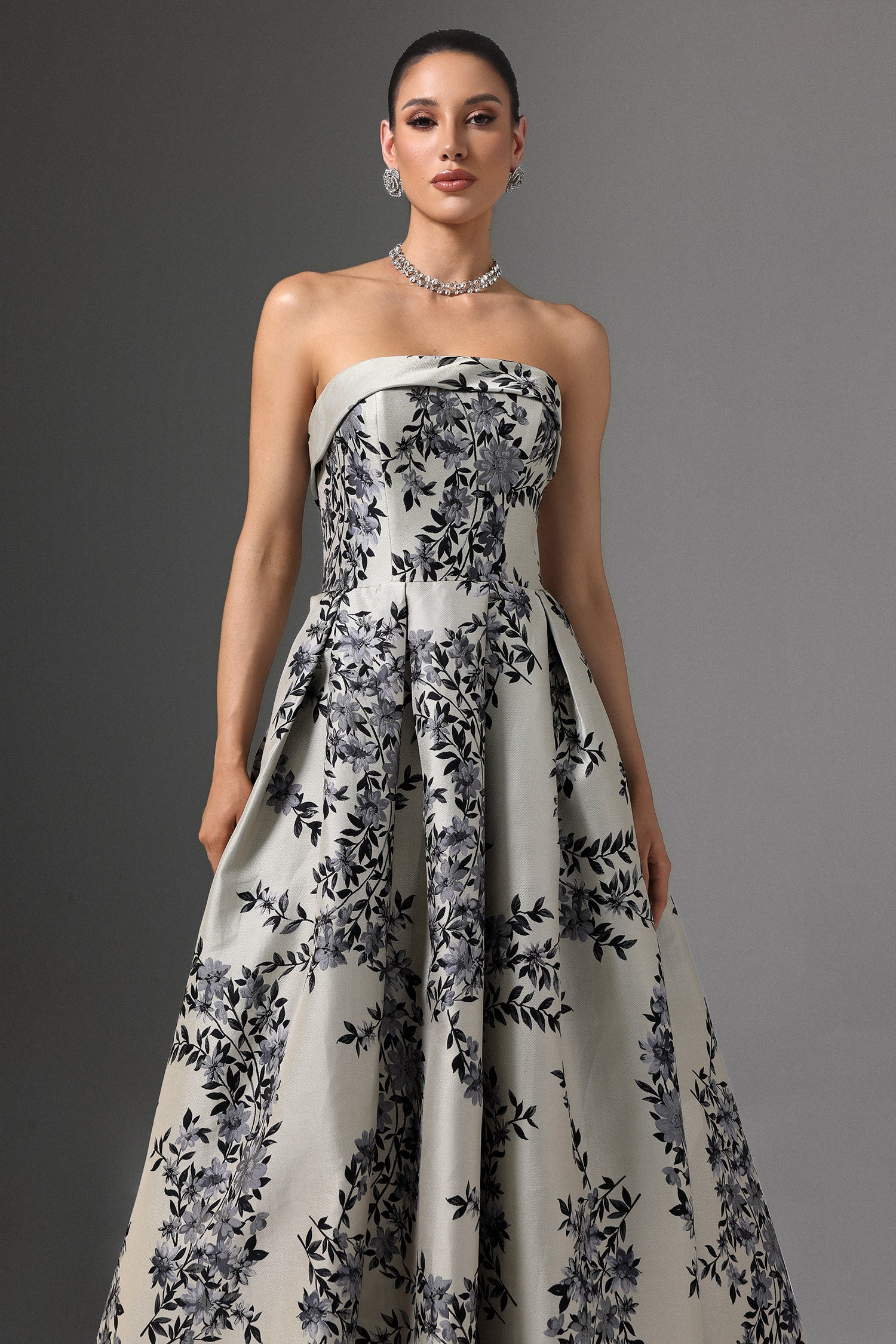 Zeno Strapless Floral Embroidery Maxi Dress