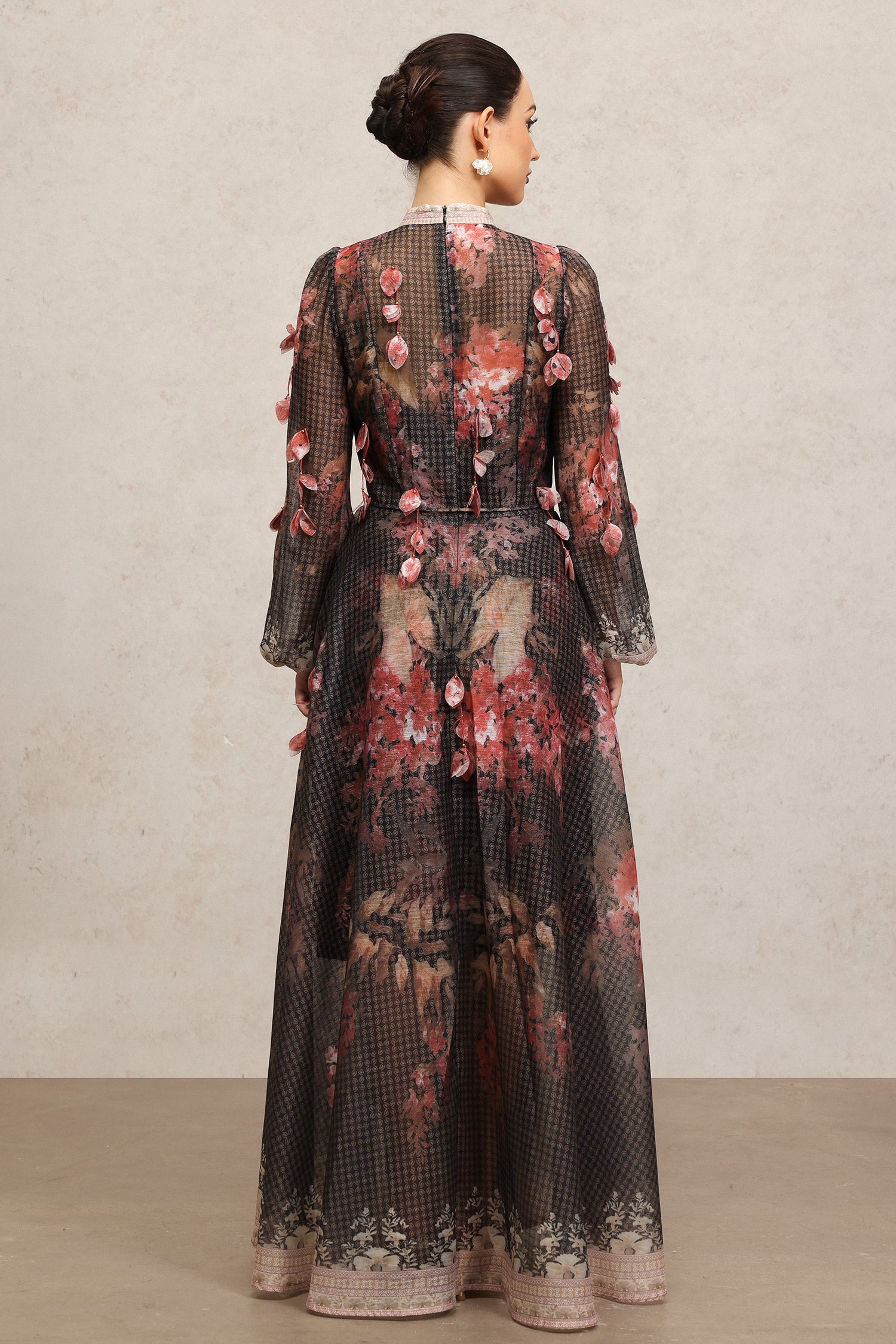 Eka Round Neck Long Sleeves Floral Printed Maxi Dress