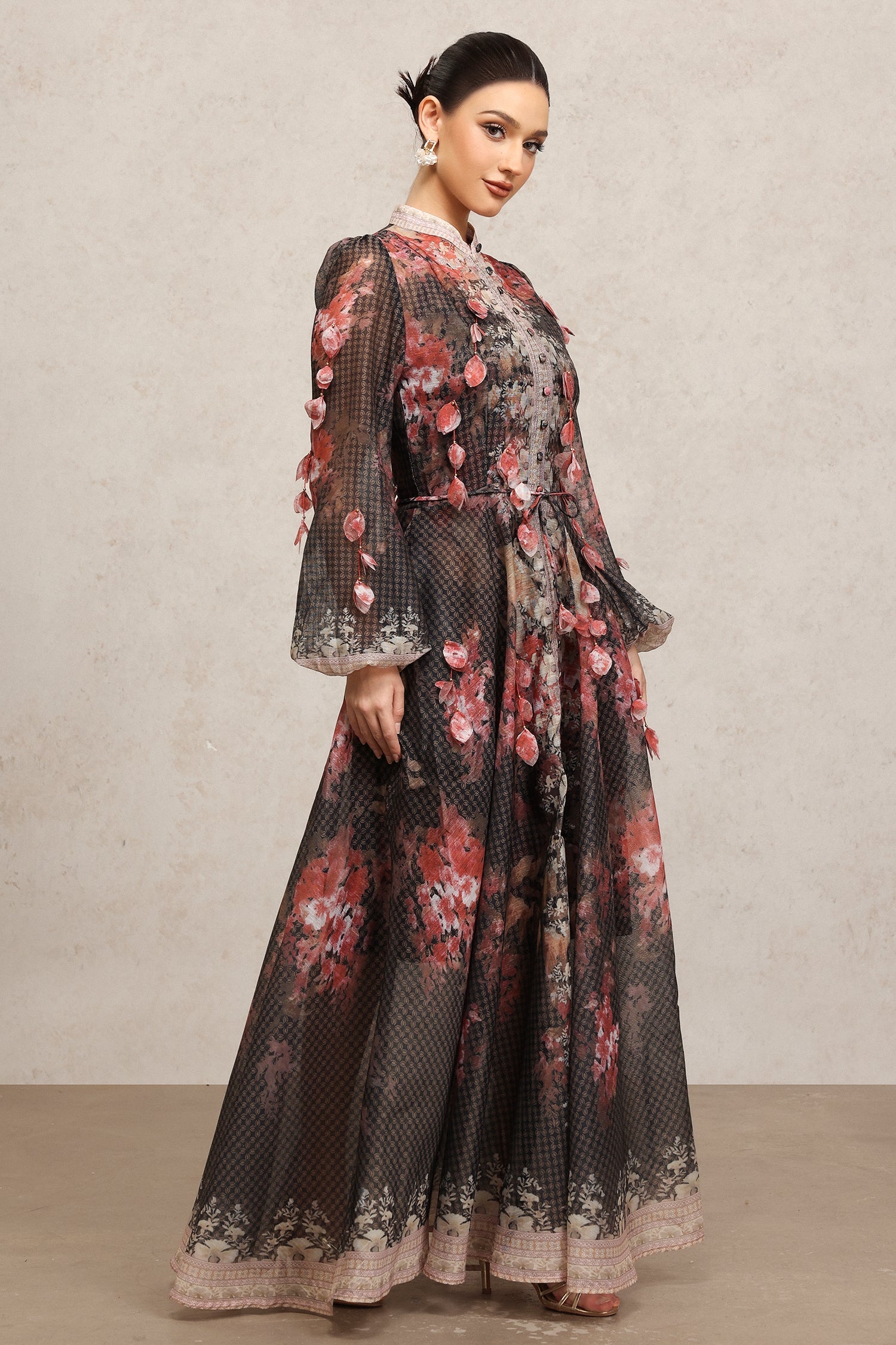 Eka Round Neck Long Sleeves Floral Printed Maxi Dress