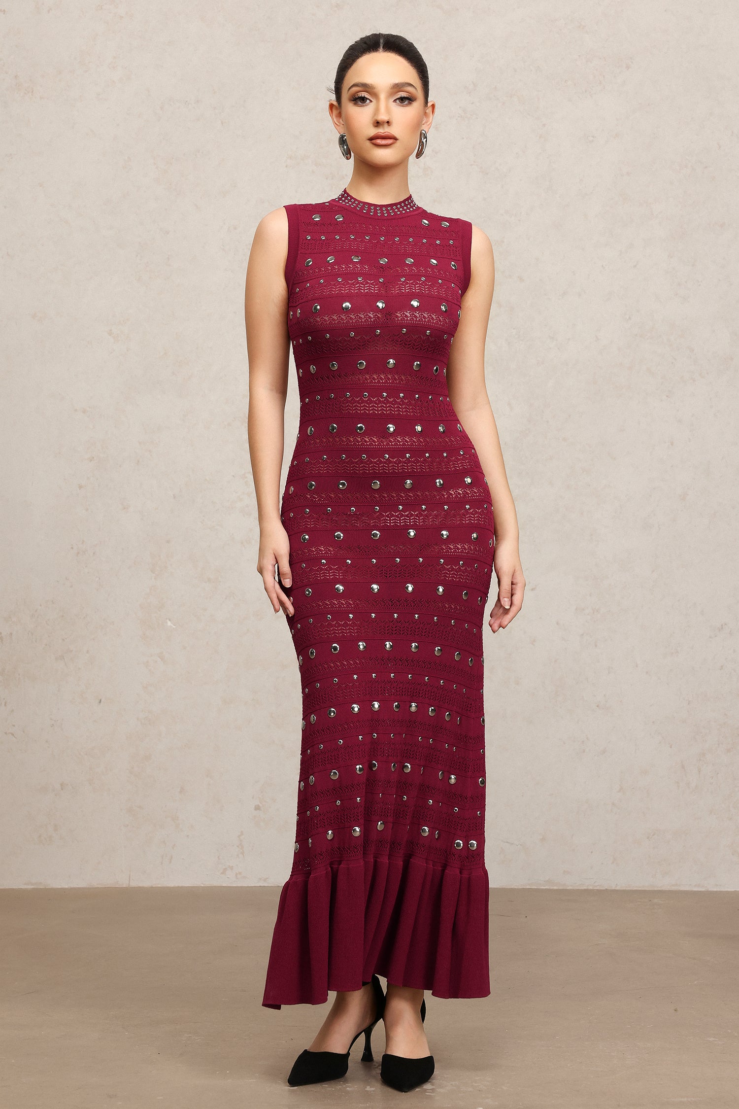 Verga Sleeveless Round Neck Rivet Folds Red Maxi Dress