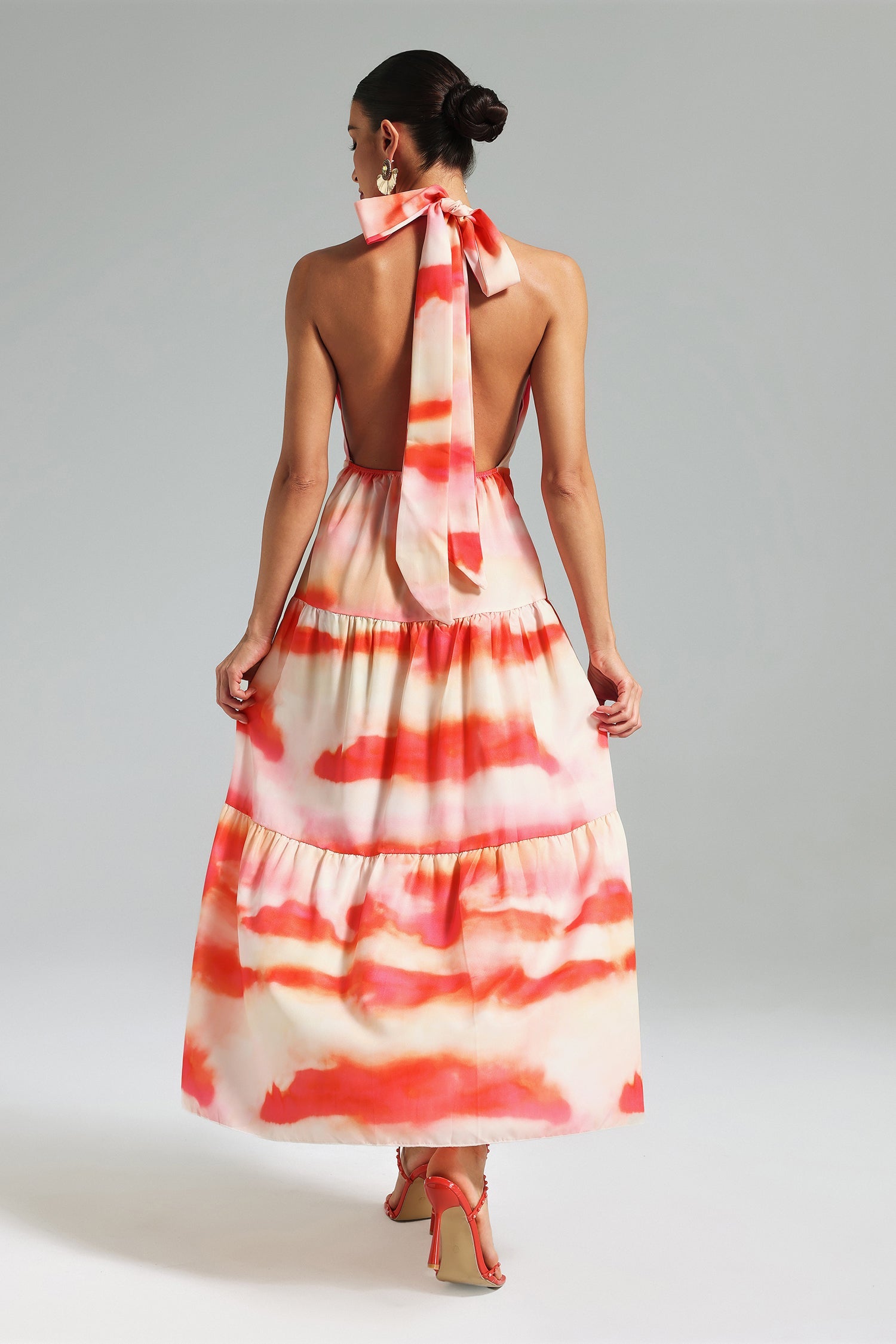 Sahara Wavy Print Halter Maxi Dress