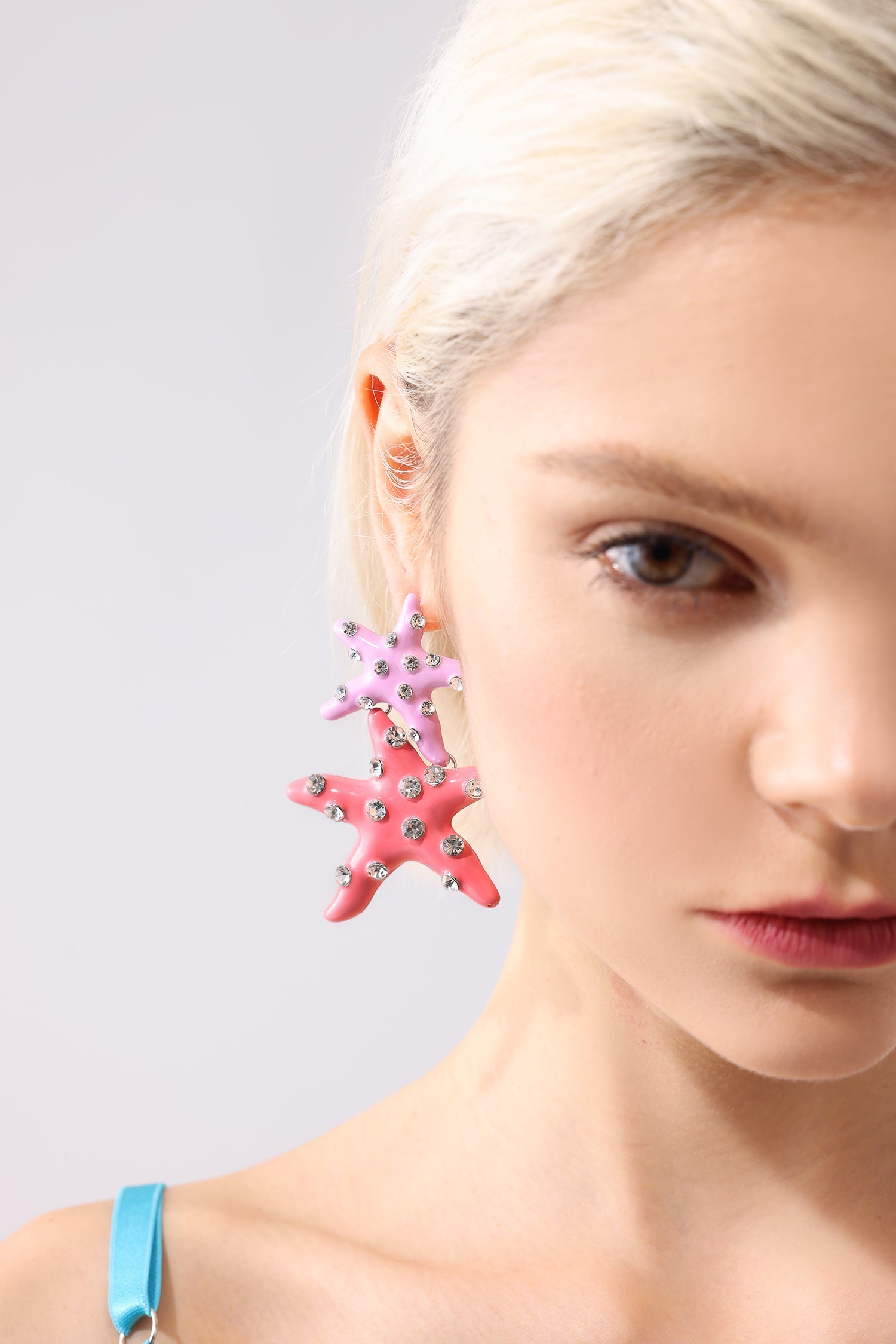 Theo Diamante Starts Earrings