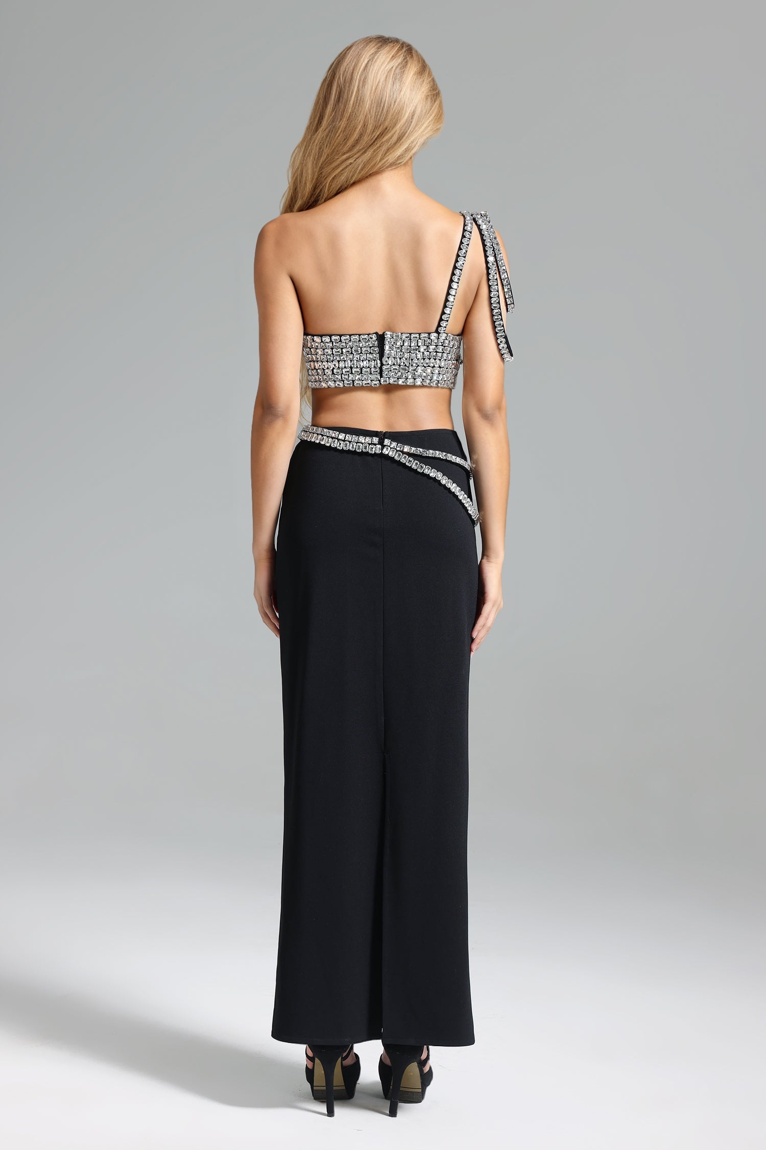 Vlafa Diamante One-Shoulder-Top-Rock-Set