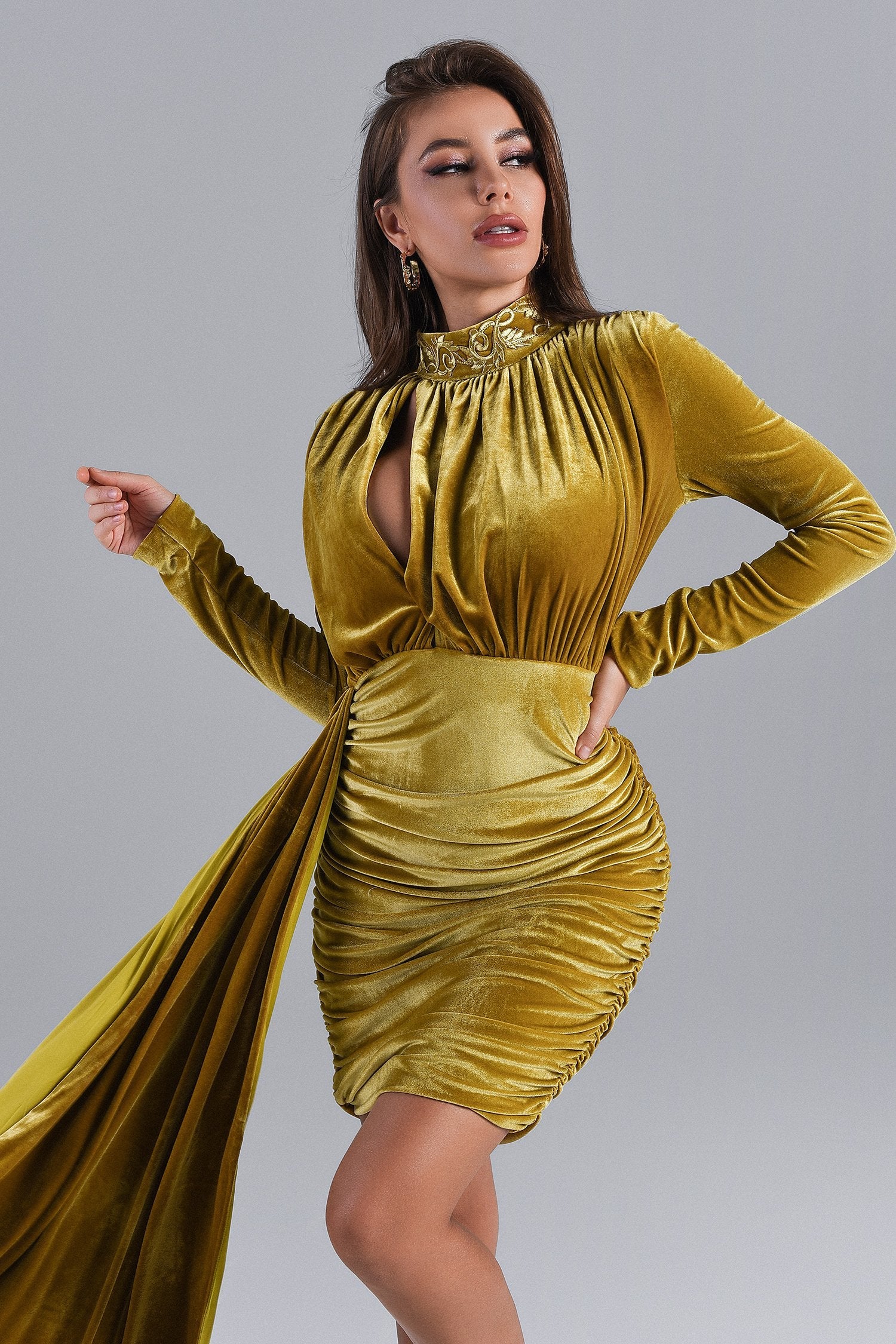 Brinley Samt Drape Kleid - Gold